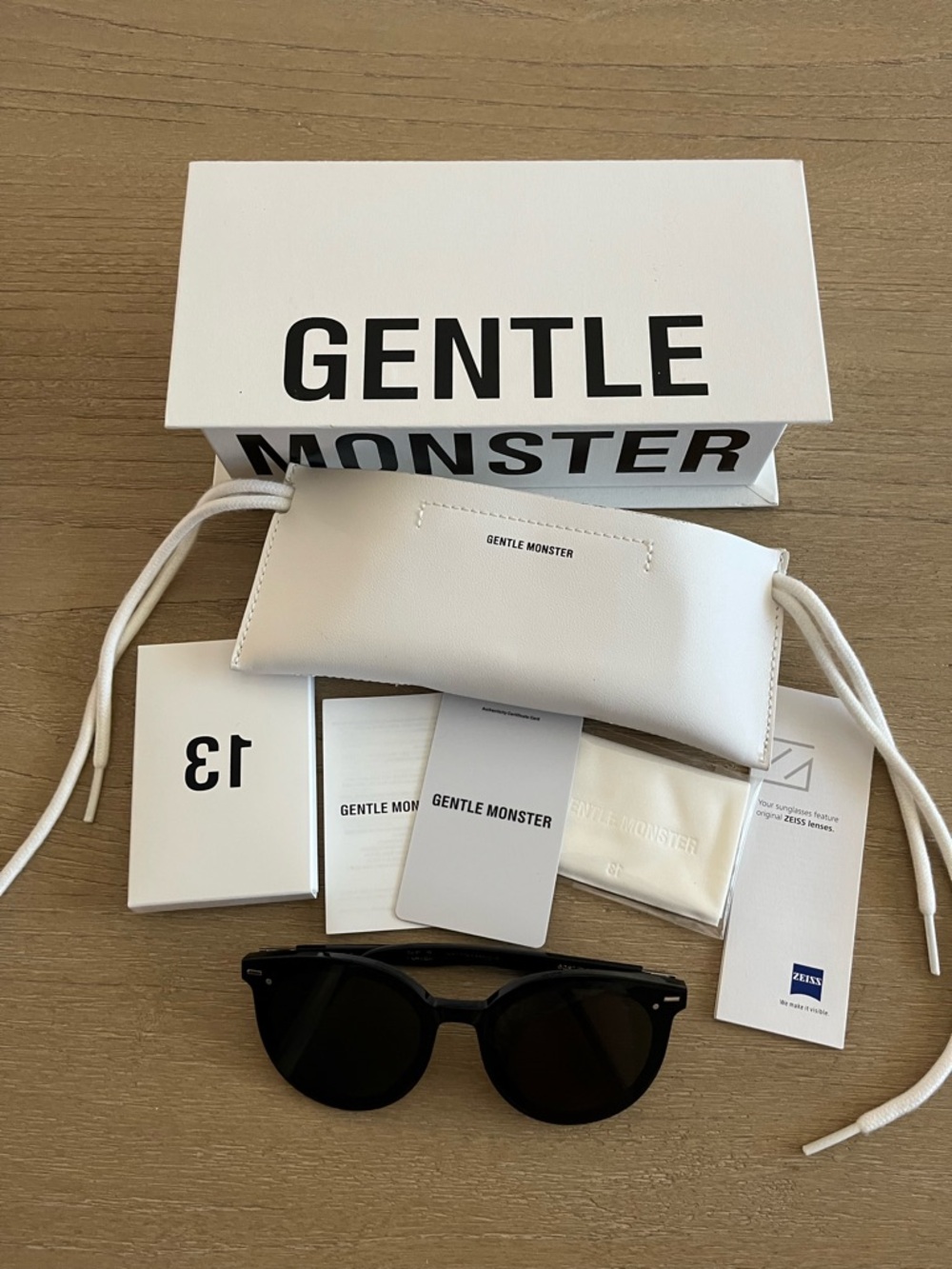 Gentle Monster Sunglasses East Moon 01